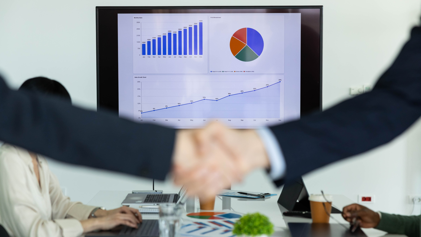 Transparency and trust in AI-generated answers and content attribution